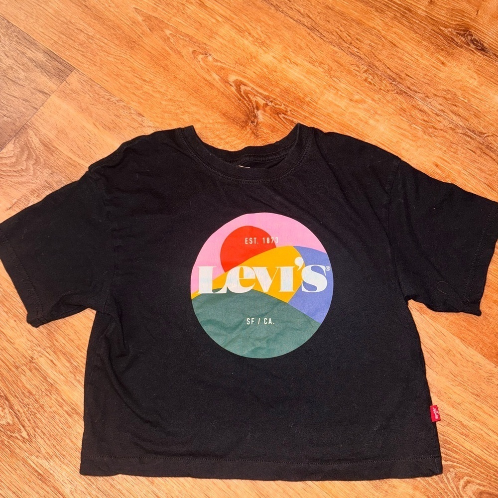 Levi's Kids Black Tee with Colorful Logo - Picture 1 of 4